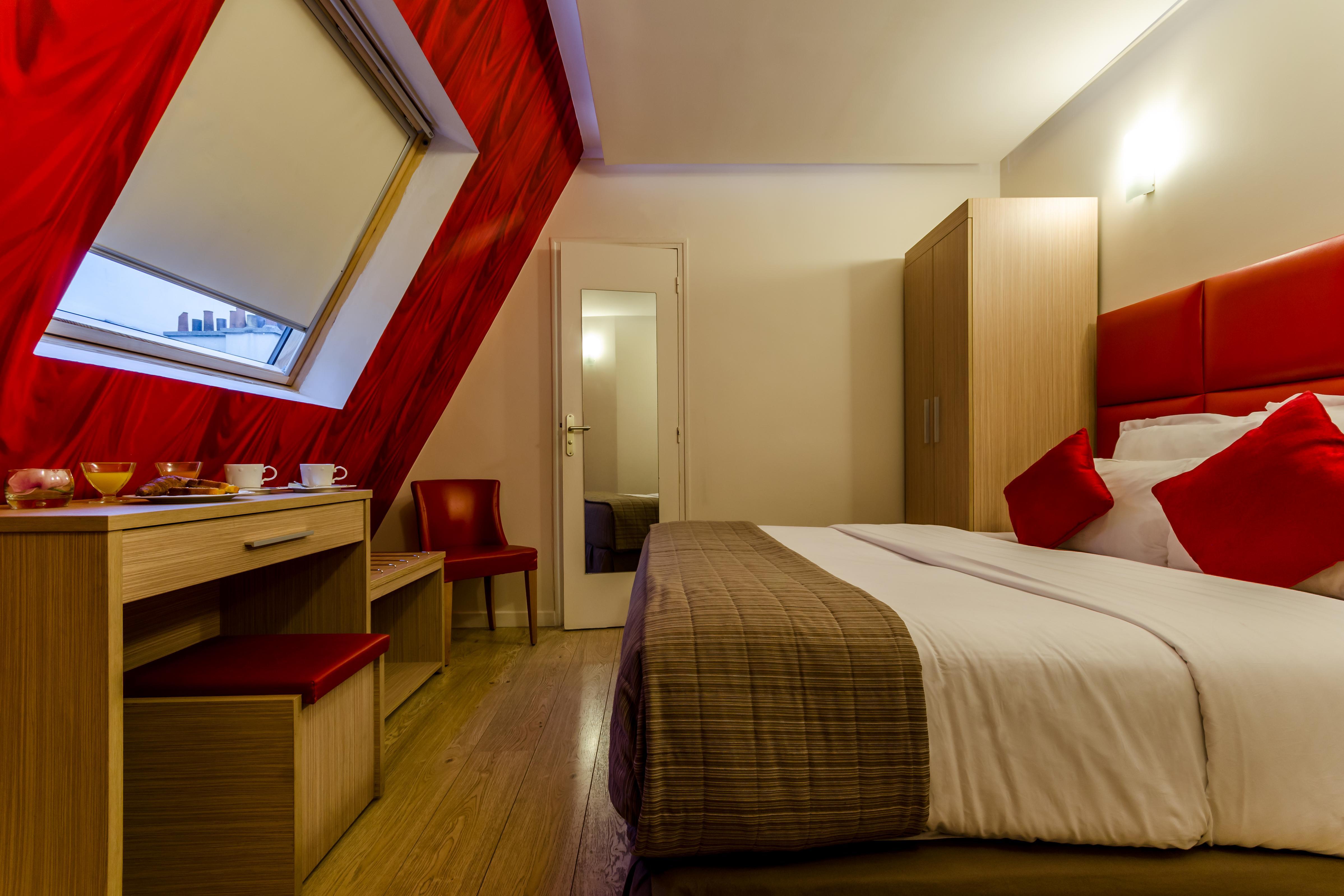 Hotel Riviera Renovated Paris Bagian luar foto