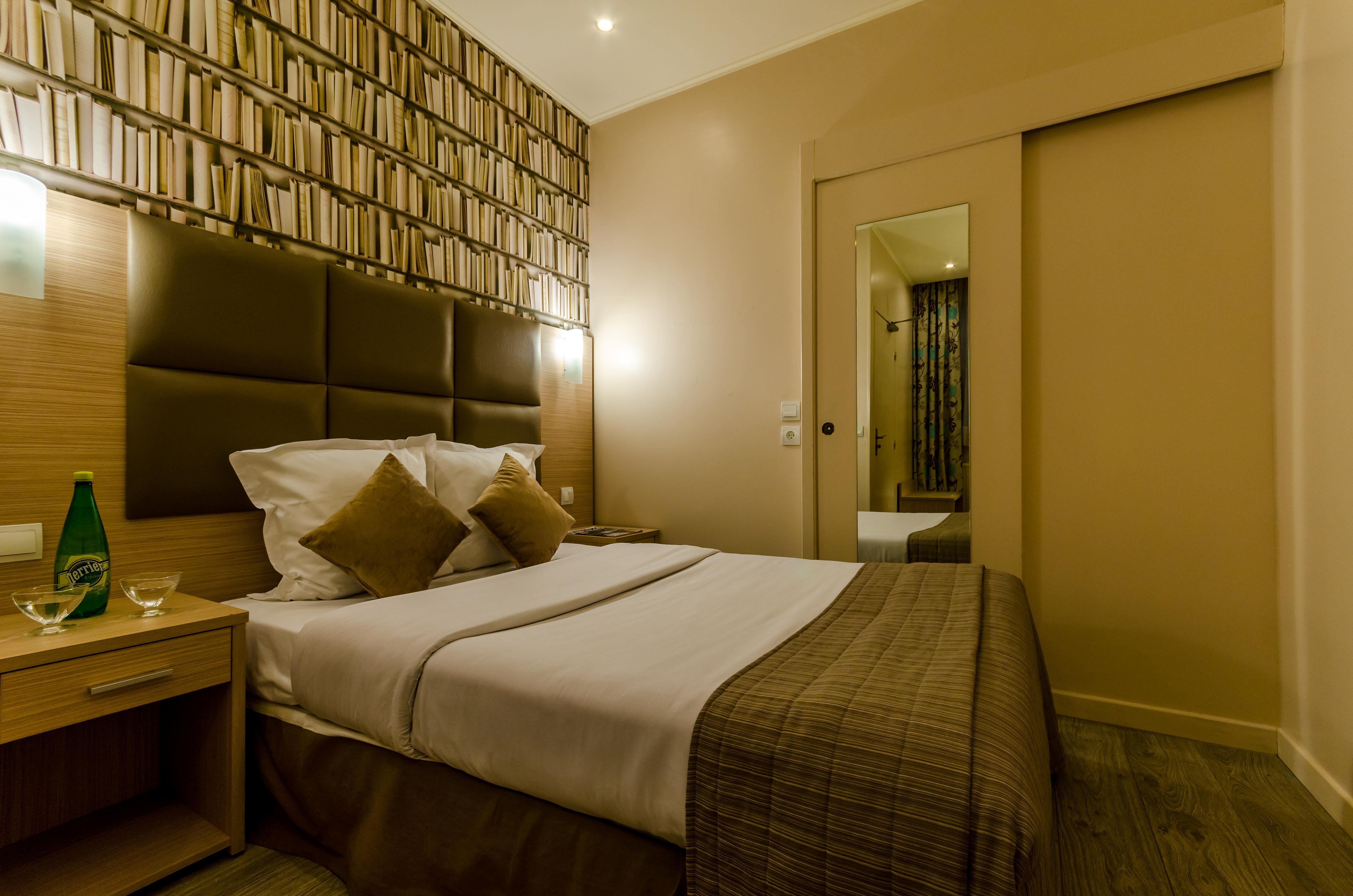 Hotel Riviera Renovated Paris Bagian luar foto