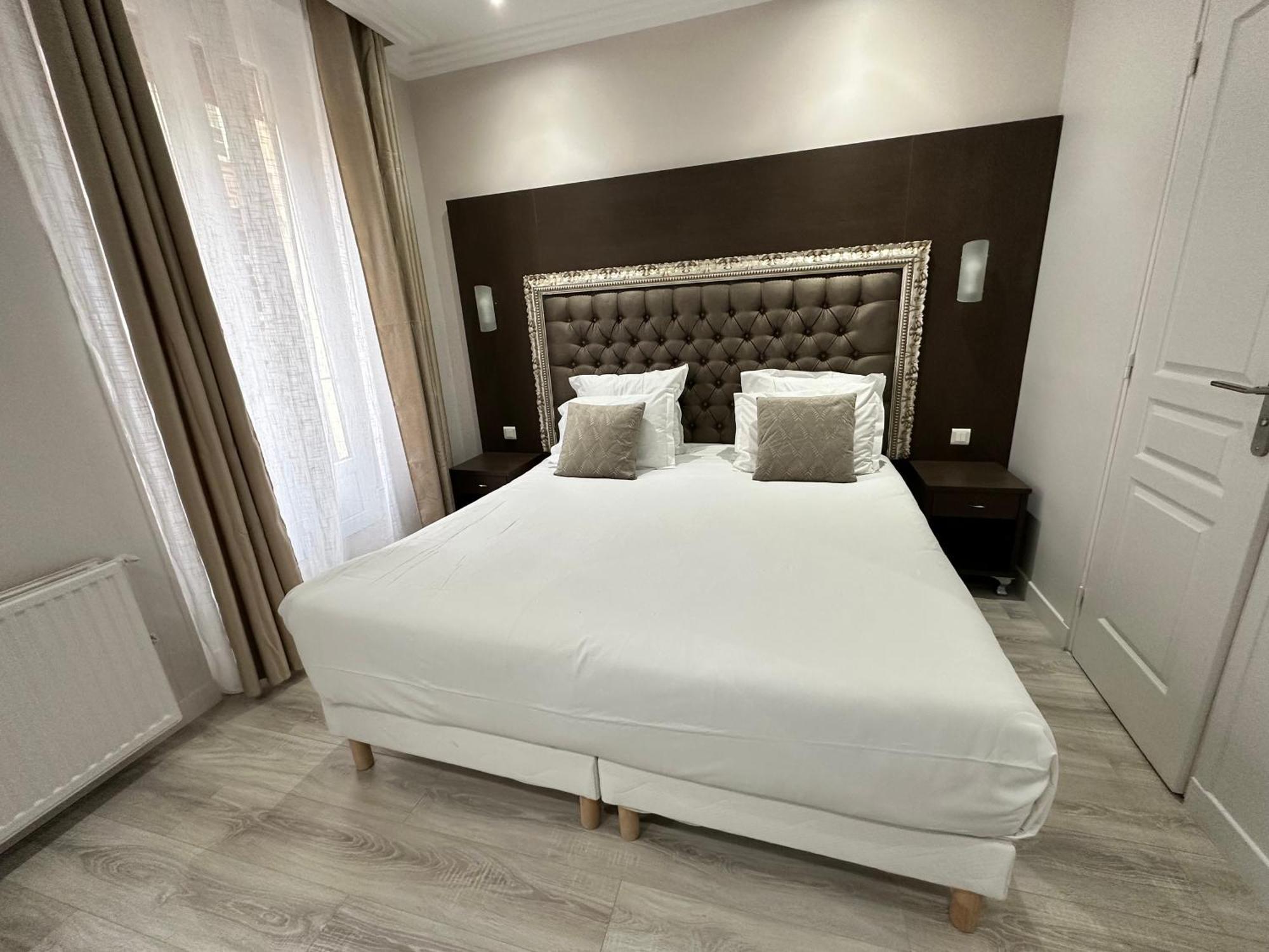 Hotel Riviera Renovated Paris Bagian luar foto