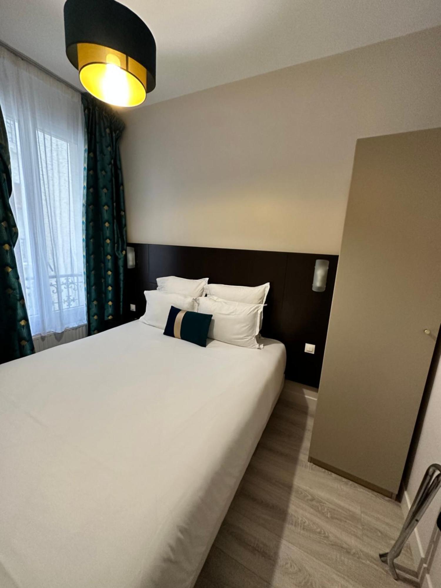 Hotel Riviera Renovated Paris Bagian luar foto