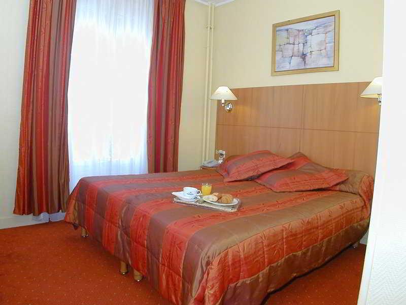 Hotel Riviera Renovated Paris Bagian luar foto
