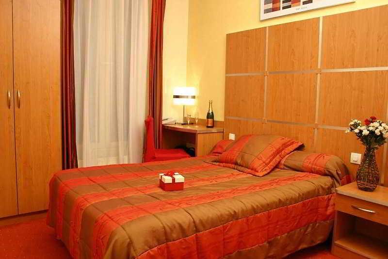 Hotel Riviera Renovated Paris Bagian luar foto