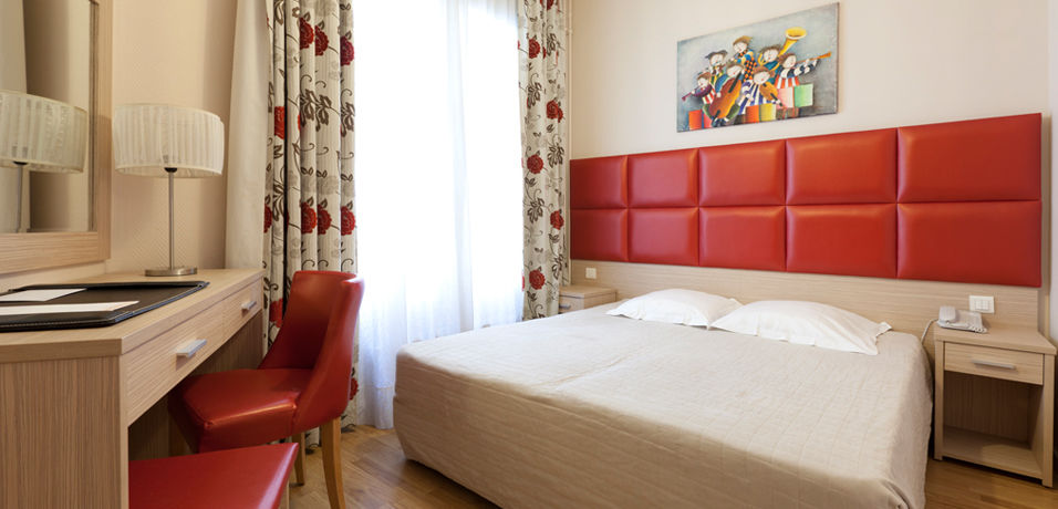 Hotel Riviera Renovated Paris Bagian luar foto